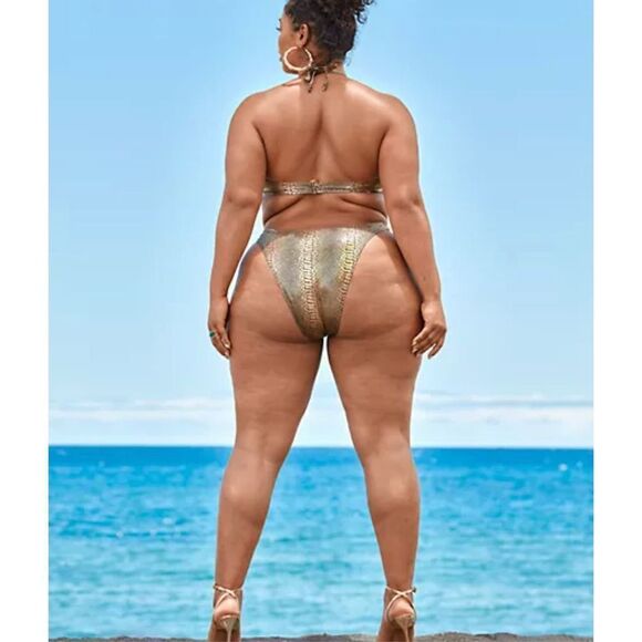 Tabria Majors FTF Agent Fox snakeskin 1 piece swimsuit - Picture 7 of 7